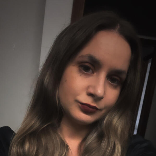 Trabalho de babysitting em Paços de Brandão: Sónia