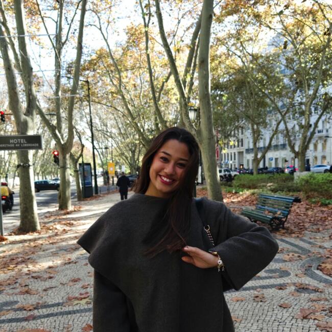 Babysitter in Seixal: Erica