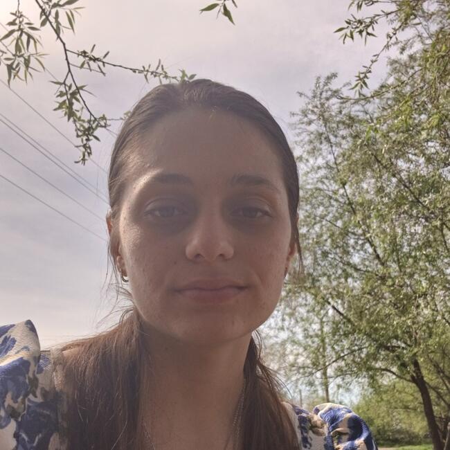 Babysitter in Baia Mare: Aisha