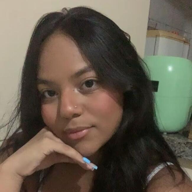 Babysitter in Brasília: Isabel