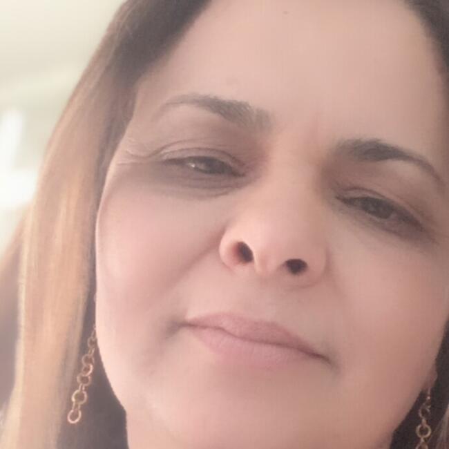 Babysitter in Belfast: Jamila