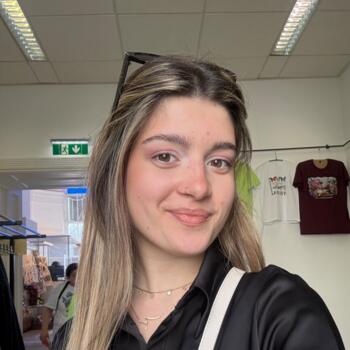 Babysitter in Péfki (Αττική): Ζαχαρενα