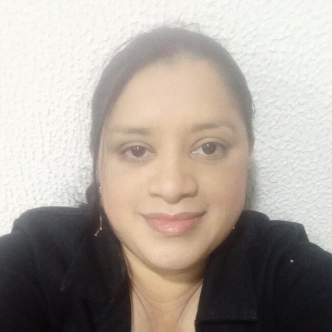 Babysitter in Duitama: Erika