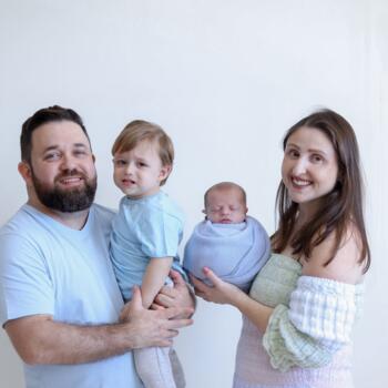 Babysitting job in Paranavaí: babysitting job Jônatas Lenotti