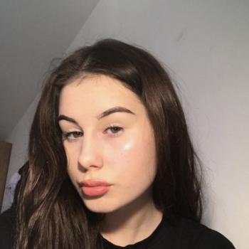 Babysitter in Portlaoise: Janelin