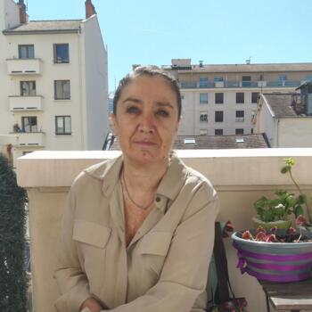 Baby-sitter in Lyon: Valérie