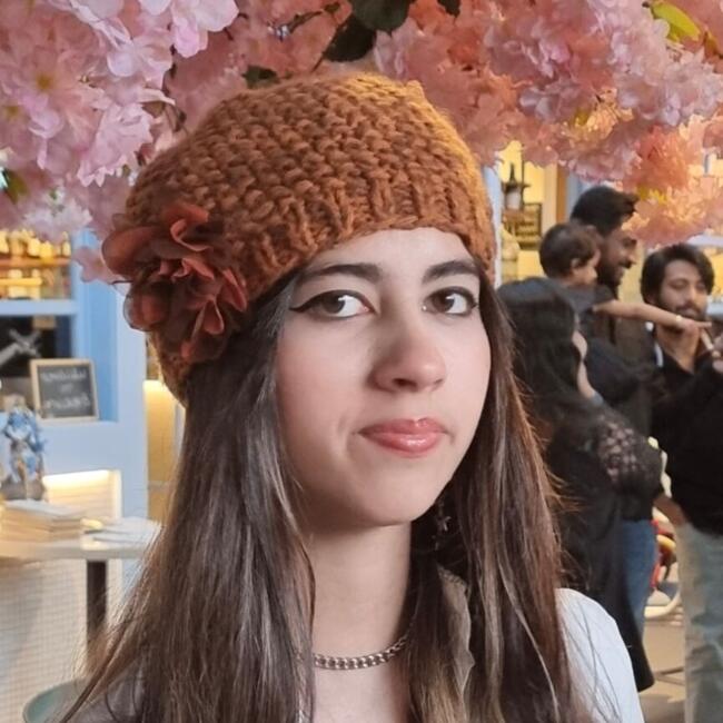 Babysitter in Auckland: Mystrell