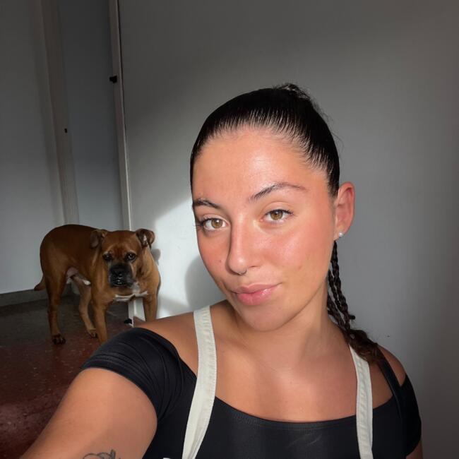 Babysitter in Townsville: Nency