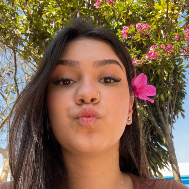 Babysitter in Santo André: Clara