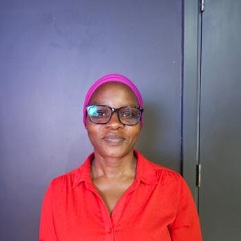 مربية أطفال في دبي: Sulaina