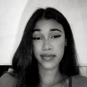 Babysitter in Maceió: Maria