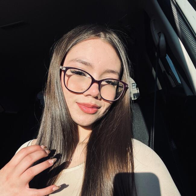 Babysitter in Hafnarfjordur: Karolay