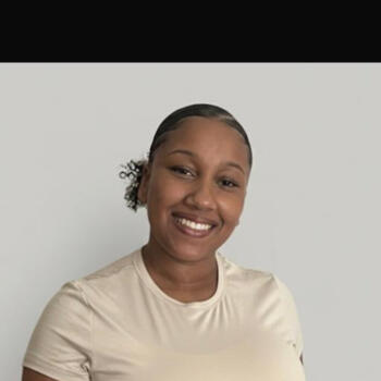 Babysitter in Mem Martins: Marcela