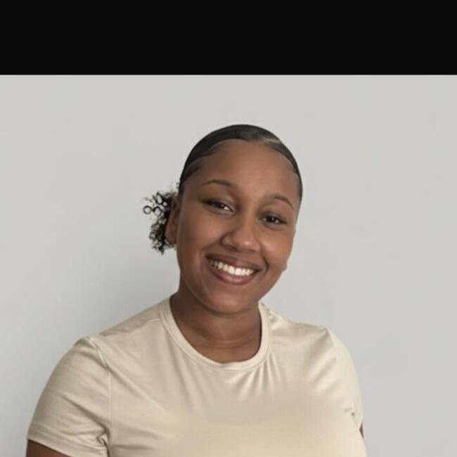 Babysitter in Mem Martins: Marcela