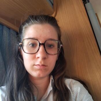 Babysitter in Lille: Zélia