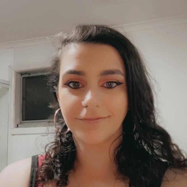 Babysitter in Melbourne: Zoe