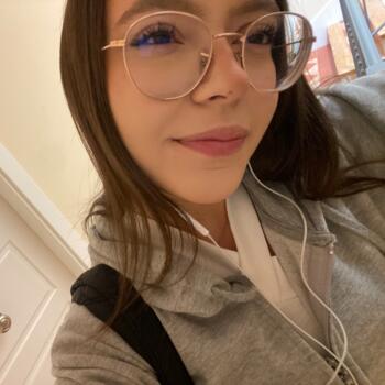 Babysitter in Cuenca: Irene