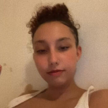 Babysitter in Nice: Shaïnez