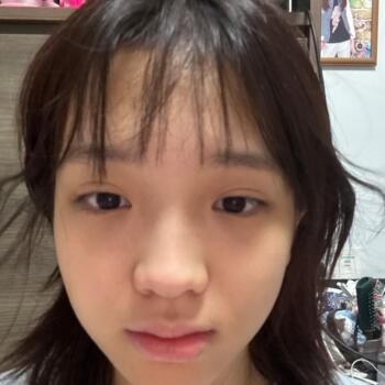 Babysitter in Singapore: Teresa