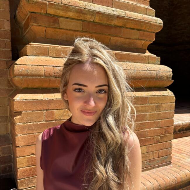 Nanny in Seville: Ana