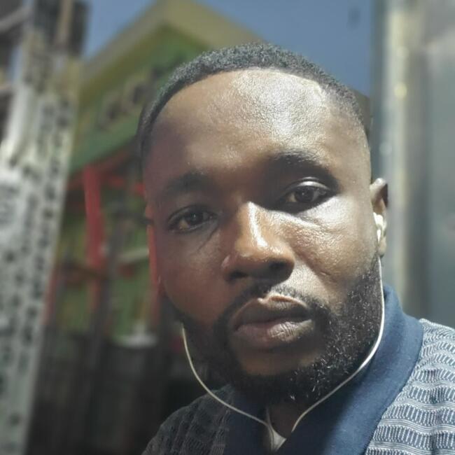 Babysitter in Lagos: Dennis