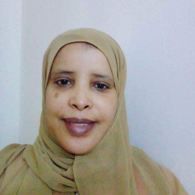 وظيفة جليسة أطفال في دبي: Habiba
