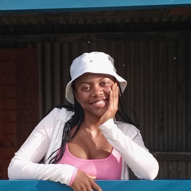 Babysitter in Port Elizabeth: Limile