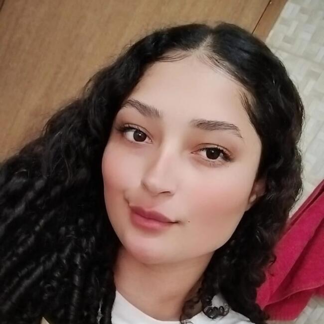 Babysitter in São José dos Pinhais: Sthefany