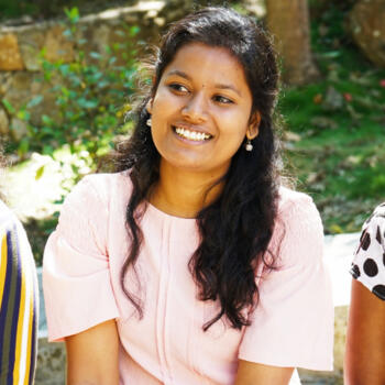 कोयंबतूर में बेबीसिटिंग की नौकरी: बेबीसिटिंग से जुड़े काम Devatharini