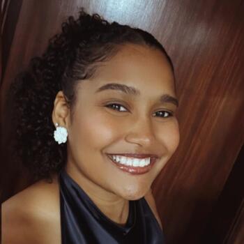 Babysitter em Mem Martins: Luana Vieira