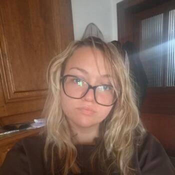 Babysitter Strépy-Bracquegnies: Flavie