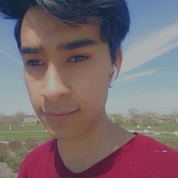 Babysitter in Montreal: Rehman