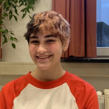 Babysitter in Sint-Niklaas: Aylin