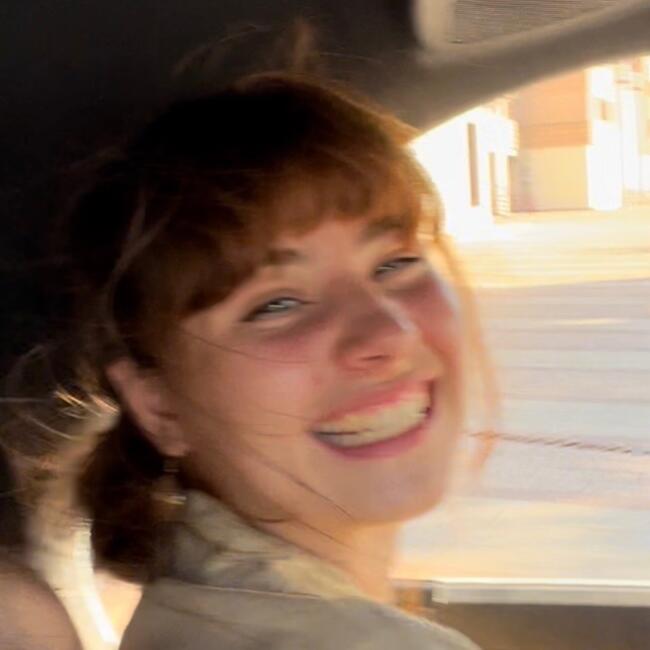 Nanny in Valencia: Elena Maria