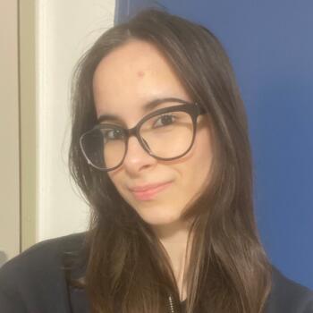 Babysitter in Arras: Anais