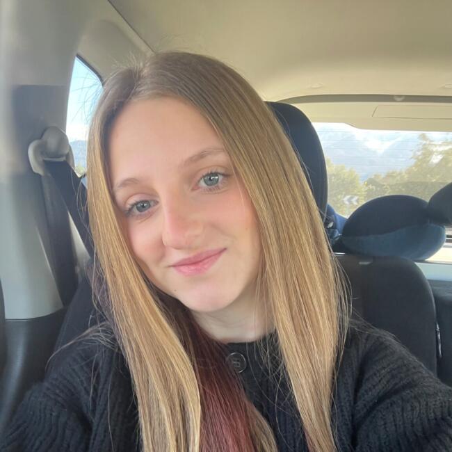 Babysitter in Navaluenga: Diana