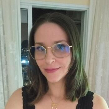 Babá Araçatuba: Mariana