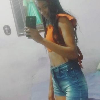 Babá em Fortaleza: Adriane Fernandes