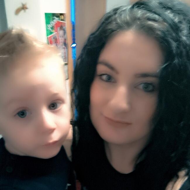 Babysitter in Madžarevo: Jelena