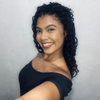 Babysitter in Salvador: Ana clara