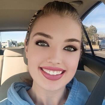 Babysitter in Denver: Sarina