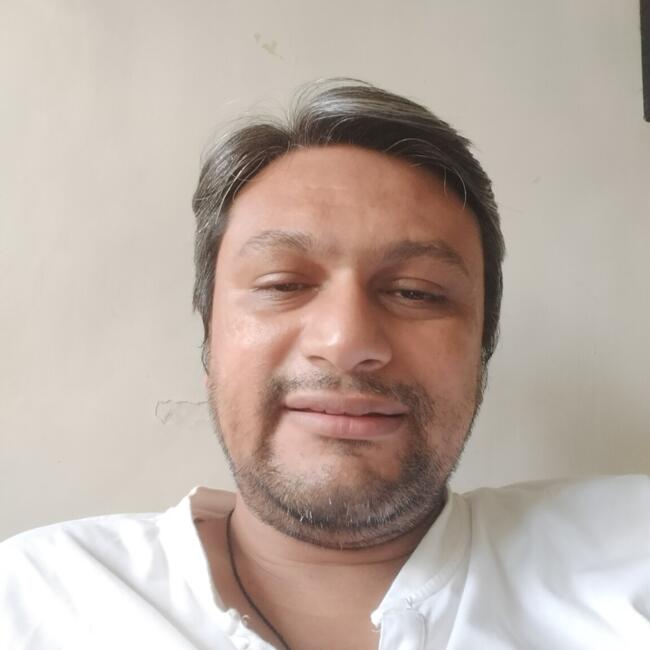 बम्बई में बेबीसिटिंग की नौकरी: Rachit