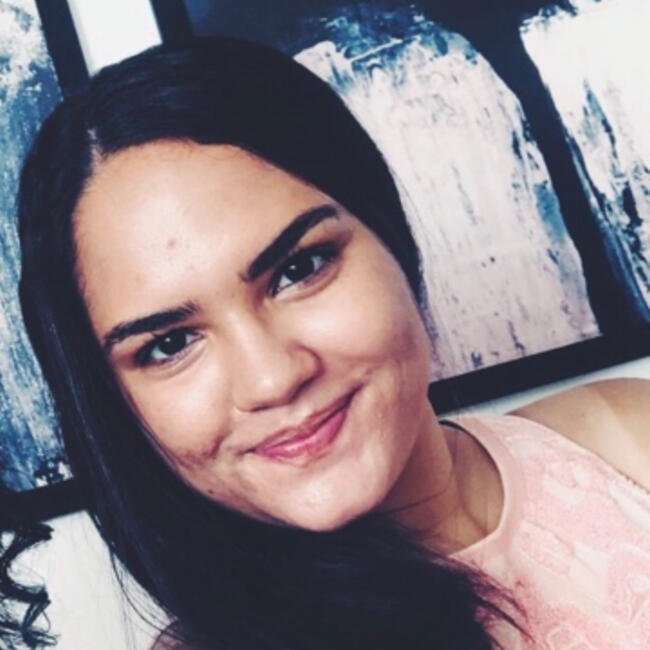 Babysitter in João Pessoa: Júlia