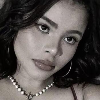 Babysitter in Paço do Lumiar: Elayne