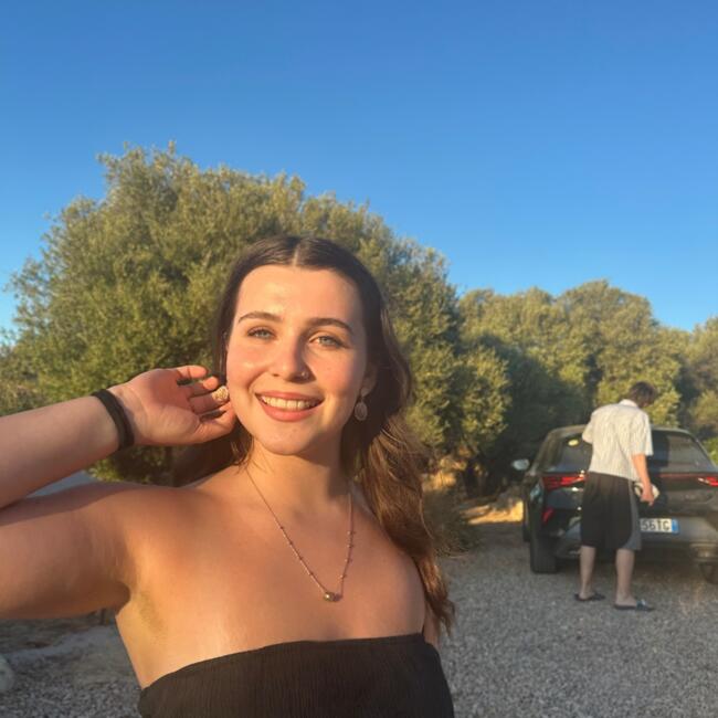 Babysitter em Lisboa: Leanne