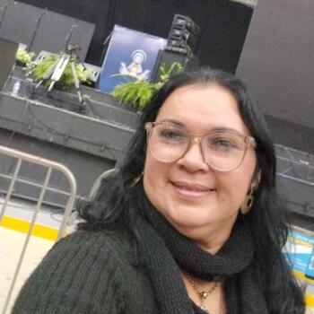 Babysitter in Magé: Maria Ione