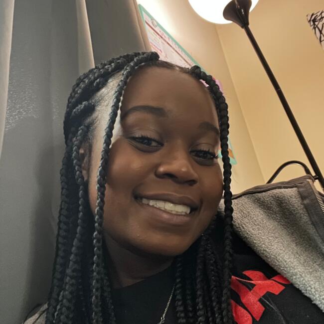 Baby-sitter in Ajax: Aaliyah