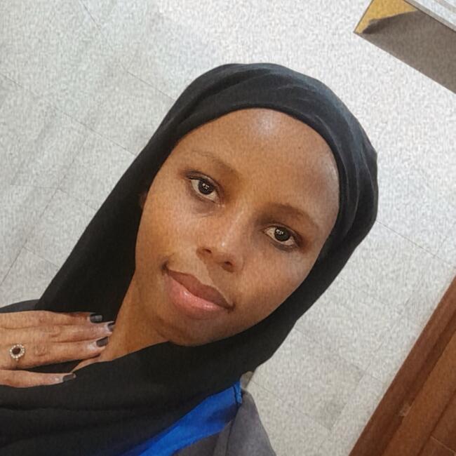 Babysitter in Mombasa: Ayla Emily