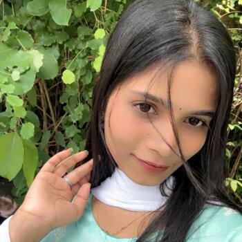 Nanny in Surat: Tannu