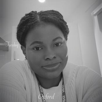 Parent Oxford: Lydia